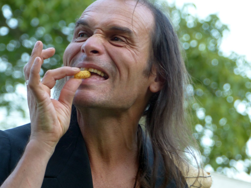 Bilder von dem Stück Robinson und Freitag (2016)