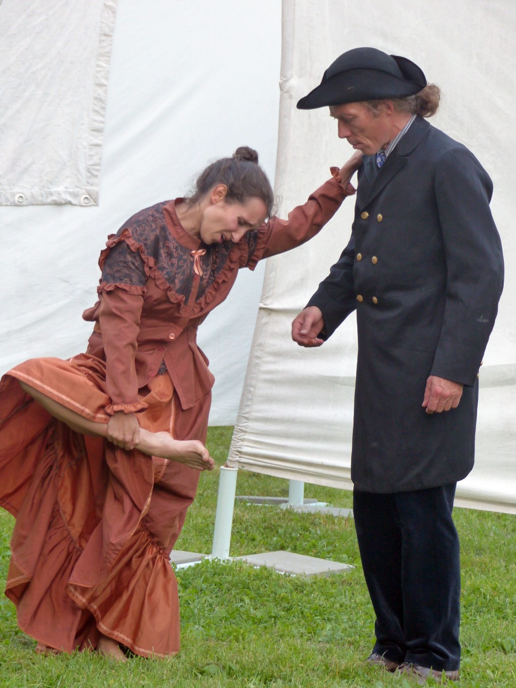 Bilder von dem Stück Robinson und Freitag (2016)